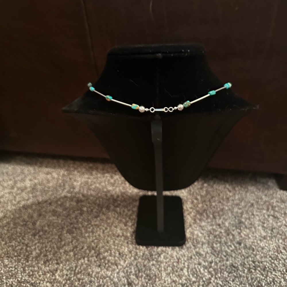 Hand Crafted “One of a Kind” Turquoise & Sterling Silver Necklace. - Picture 3 of 3